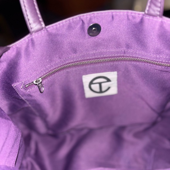 Telfar Medium Eggplant Shopping Bag - Picture 4 of 6